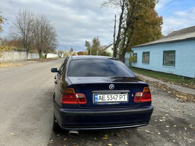 Синий БМВ 3 Серия, объемом двигателя 2 л и пробегом 400 тыс. км за 4800 $, фото 3 на Automoto.ua