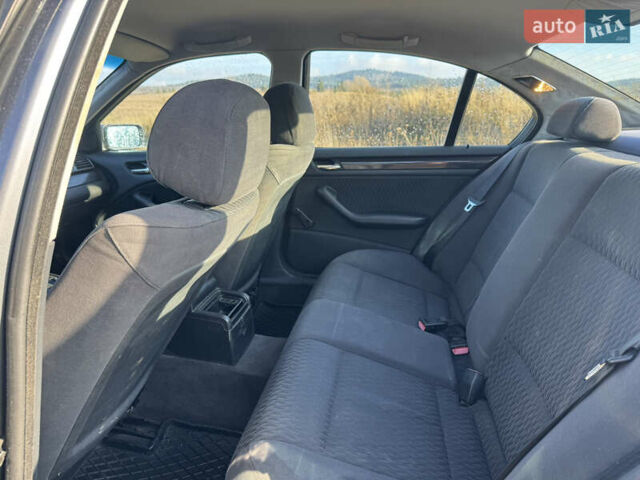 Синій БМВ 3 Серія, об'ємом двигуна 0 л та пробігом 300 тис. км за 1600 $, фото 7 на Automoto.ua