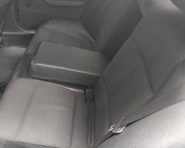 Синій БМВ 3 Серія, об'ємом двигуна 1.9 л та пробігом 365 тис. км за 4400 $, фото 6 на Automoto.ua