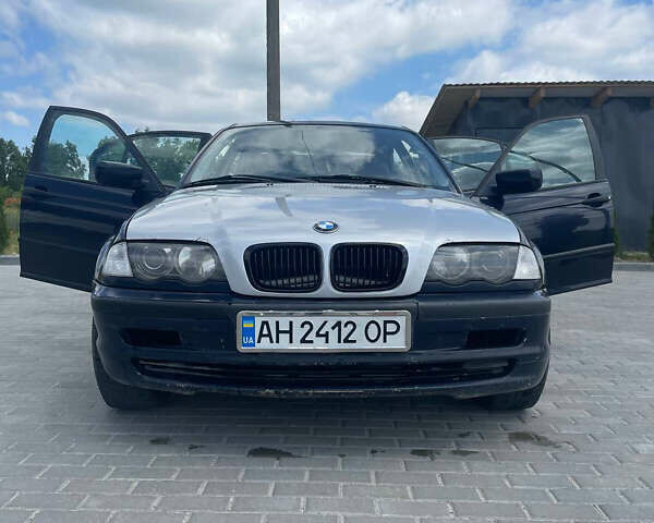 Синій БМВ 3 Серія, об'ємом двигуна 2 л та пробігом 250 тис. км за 3100 $, фото 1 на Automoto.ua