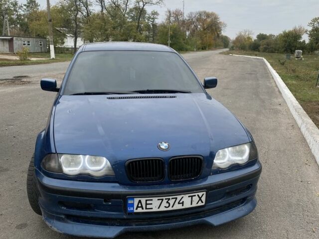 Синий БМВ 3 Серия, объемом двигателя 2.2 л и пробегом 280 тыс. км за 3400 $, фото 2 на Automoto.ua