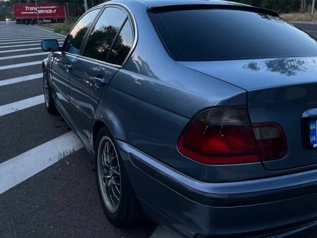 Синий БМВ 3 Серия, объемом двигателя 3 л и пробегом 415 тыс. км за 4750 $, фото 13 на Automoto.ua