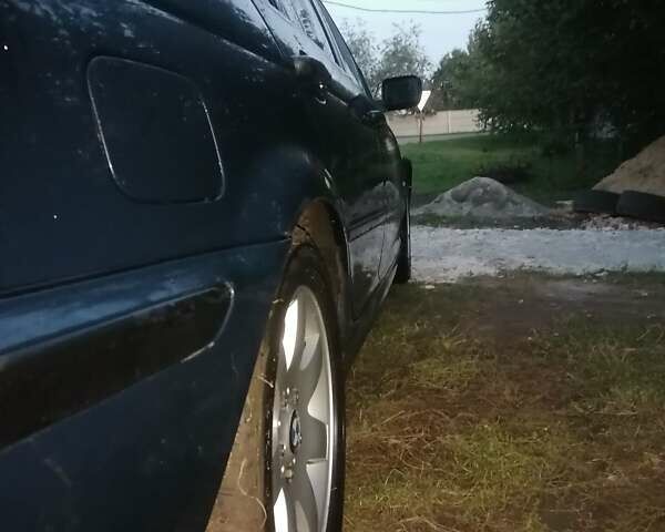 Синій БМВ 3 Серія, об'ємом двигуна 2 л та пробігом 300 тис. км за 5000 $, фото 6 на Automoto.ua