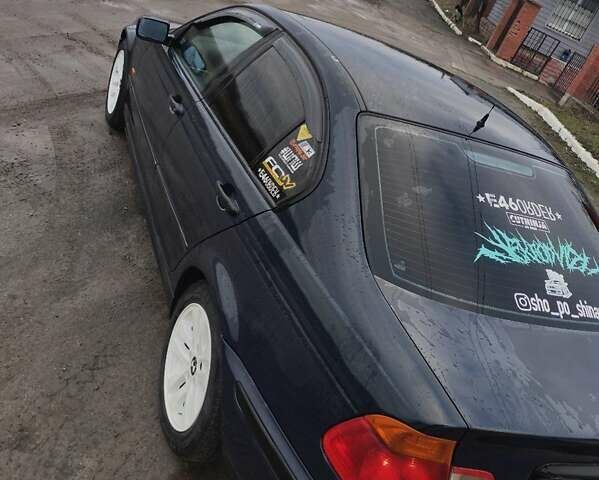 Синий БМВ 3 Серия, объемом двигателя 1.9 л и пробегом 365 тыс. км за 4500 $, фото 3 на Automoto.ua