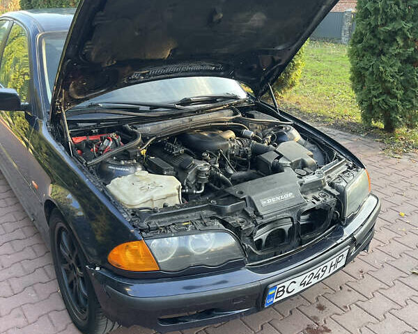 Синий БМВ 3 Серия, объемом двигателя 1.9 л и пробегом 270 тыс. км за 2999 $, фото 6 на Automoto.ua