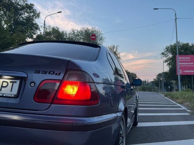 Синий БМВ 3 Серия, объемом двигателя 3 л и пробегом 415 тыс. км за 4750 $, фото 8 на Automoto.ua