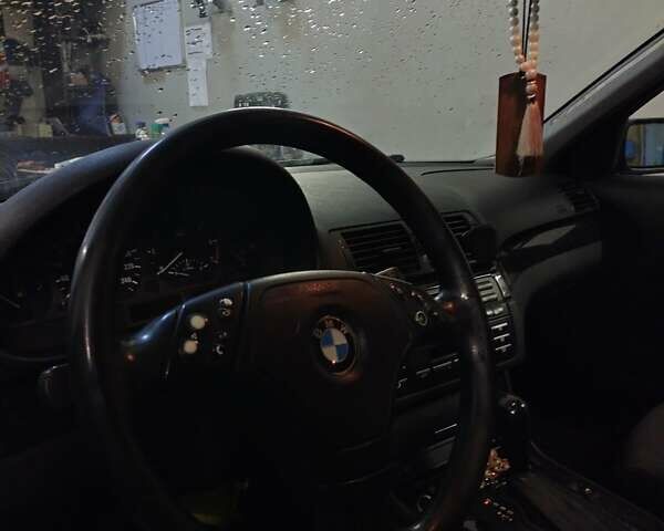 Синий БМВ 3 Серия, объемом двигателя 1.9 л и пробегом 365 тыс. км за 4500 $, фото 6 на Automoto.ua