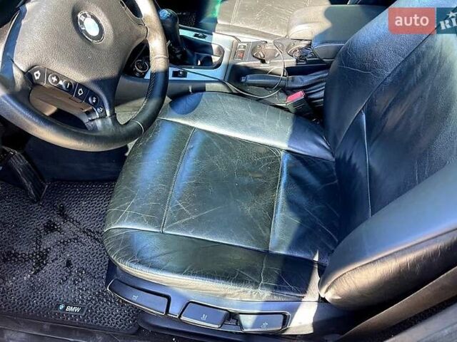 Синій БМВ 3 Серія, об'ємом двигуна 2 л та пробігом 267 тис. км за 3400 $, фото 4 на Automoto.ua