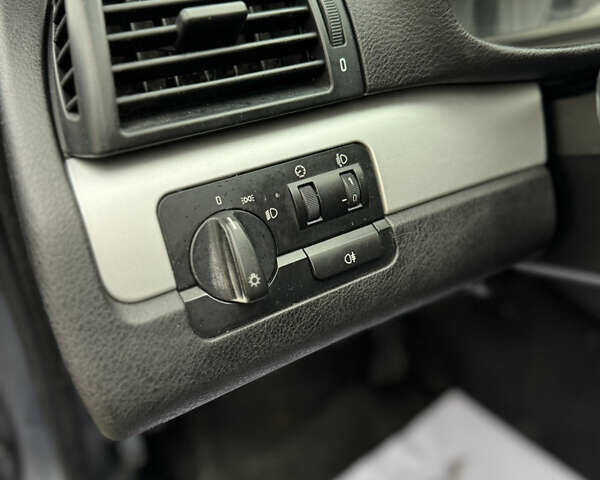 Синій БМВ 3 Серія, об'ємом двигуна 1.95 л та пробігом 465 тис. км за 4850 $, фото 14 на Automoto.ua