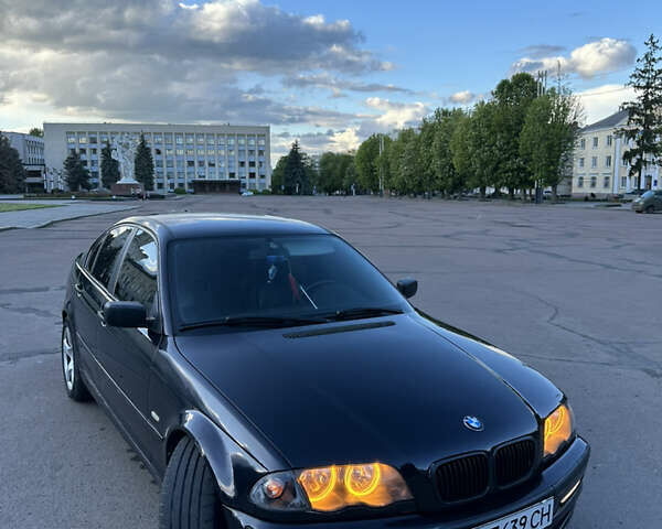 Синий БМВ 3 Серия, объемом двигателя 2 л и пробегом 300 тыс. км за 4700 $, фото 1 на Automoto.ua