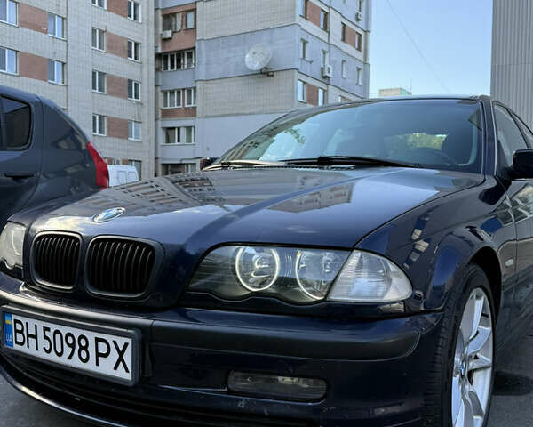 Синий БМВ 3 Серия, объемом двигателя 2.2 л и пробегом 320 тыс. км за 5000 $, фото 2 на Automoto.ua