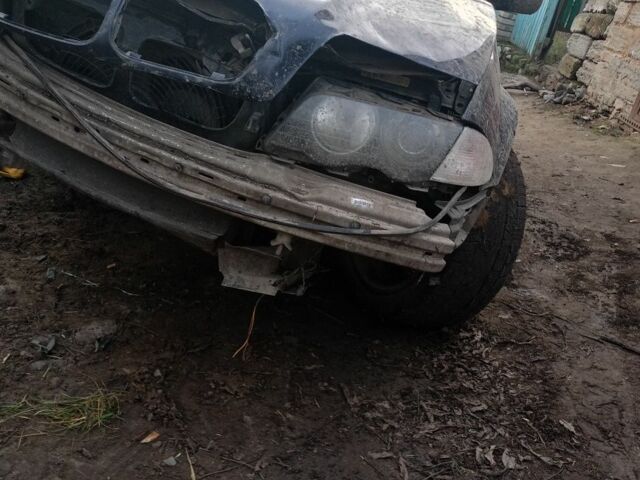 Синий БМВ 3 Серия, объемом двигателя 2 л и пробегом 330 тыс. км за 2000 $, фото 2 на Automoto.ua