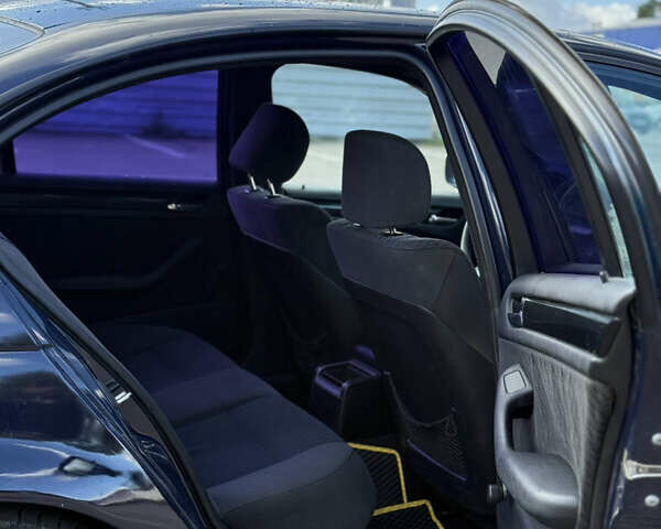Синій БМВ 3 Серія, об'ємом двигуна 1.95 л та пробігом 340 тис. км за 3850 $, фото 12 на Automoto.ua