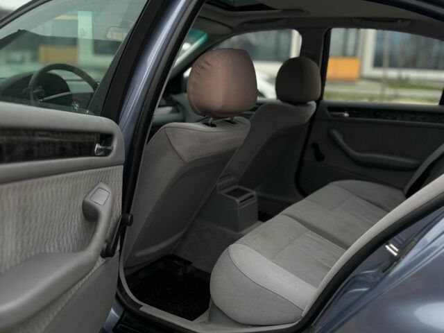 Синий БМВ 3 Серия, объемом двигателя 2 л и пробегом 370 тыс. км за 4599 $, фото 21 на Automoto.ua