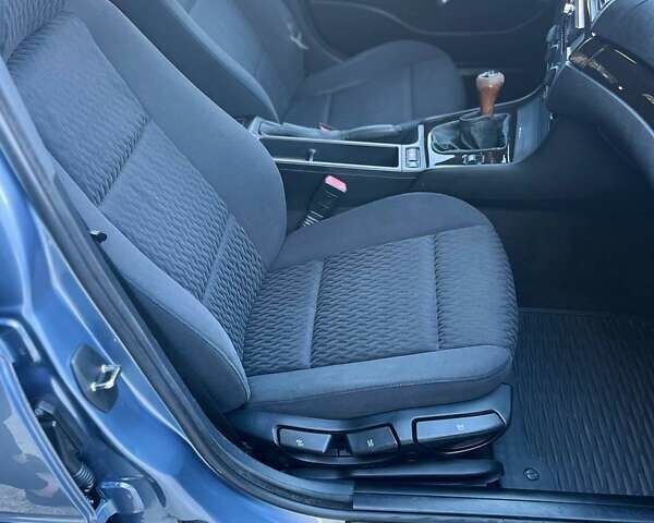 Синій БМВ 3 Серія, об'ємом двигуна 1.9 л та пробігом 300 тис. км за 5000 $, фото 27 на Automoto.ua