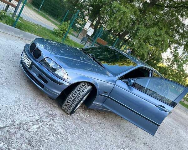 Синій БМВ 3 Серія, об'ємом двигуна 1.9 л та пробігом 300 тис. км за 5000 $, фото 2 на Automoto.ua