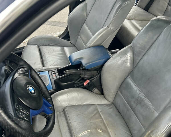 Синій БМВ 3 Серія, об'ємом двигуна 3 л та пробігом 400 тис. км за 6700 $, фото 16 на Automoto.ua