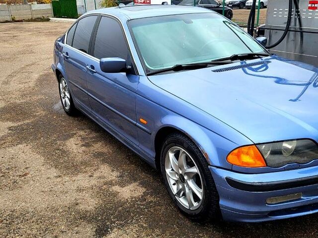 Синий БМВ 3 Серия, объемом двигателя 2.2 л и пробегом 380 тыс. км за 3700 $, фото 3 на Automoto.ua