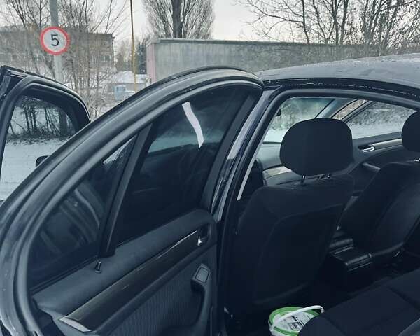 Синий БМВ 3 Серия, объемом двигателя 1.9 л и пробегом 212 тыс. км за 4400 $, фото 10 на Automoto.ua