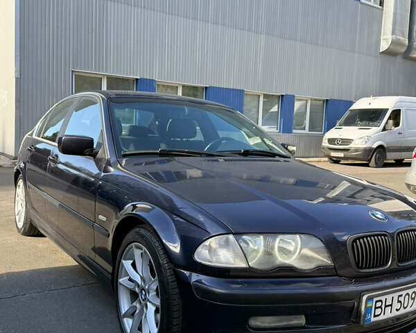 Синий БМВ 3 Серия, объемом двигателя 2.2 л и пробегом 320 тыс. км за 5000 $, фото 4 на Automoto.ua