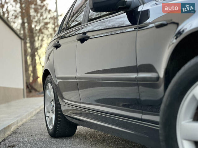 Синий БМВ 3 Серия, объемом двигателя 1.8 л и пробегом 250 тыс. км за 4399 $, фото 17 на Automoto.ua