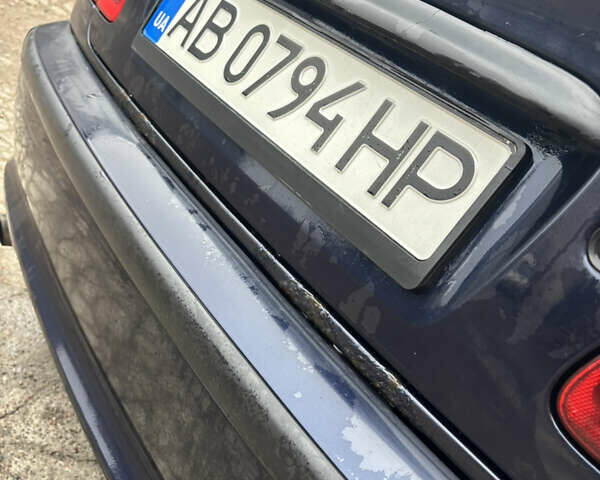 Синій БМВ 3 Серія, об'ємом двигуна 1.8 л та пробігом 330 тис. км за 3500 $, фото 9 на Automoto.ua