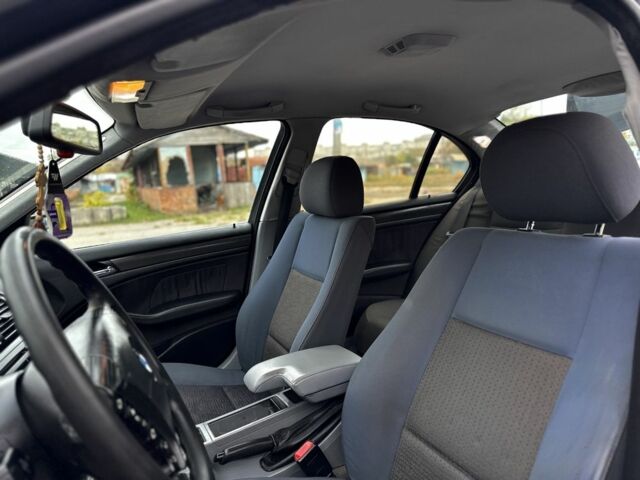 Синій БМВ 3 Серія, об'ємом двигуна 2 л та пробігом 320 тис. км за 4750 $, фото 13 на Automoto.ua