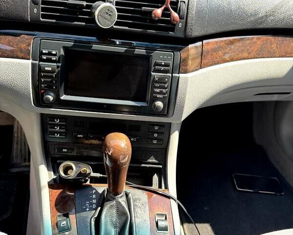 Синий БМВ 3 Серия, объемом двигателя 2.17 л и пробегом 310 тыс. км за 5400 $, фото 21 на Automoto.ua