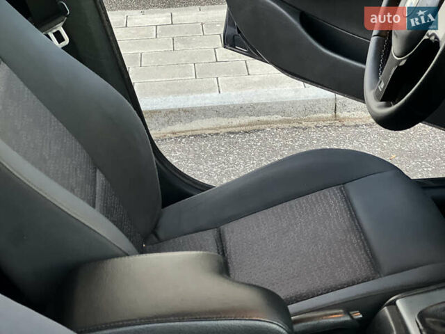 Синий БМВ 3 Серия, объемом двигателя 1.8 л и пробегом 250 тыс. км за 4399 $, фото 73 на Automoto.ua