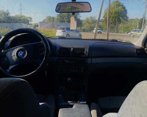 Синий БМВ 3 Серия, объемом двигателя 1.8 л и пробегом 210 тыс. км за 3500 $, фото 10 на Automoto.ua