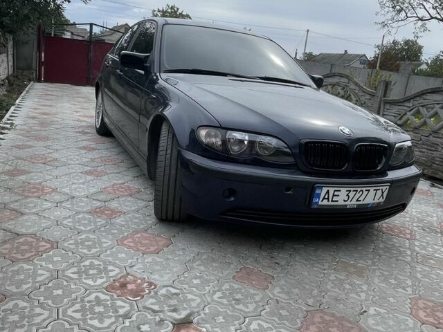 Синий БМВ 3 Серия, объемом двигателя 2 л и пробегом 390 тыс. км за 5700 $, фото 5 на Automoto.ua