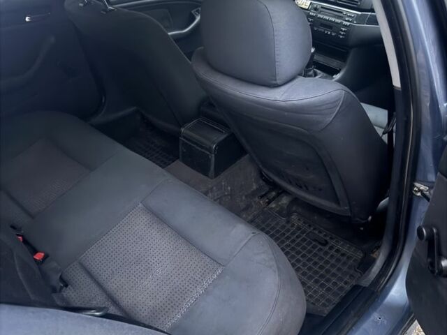 Синий БМВ 3 Серия, объемом двигателя 2 л и пробегом 350 тыс. км за 2900 $, фото 3 на Automoto.ua