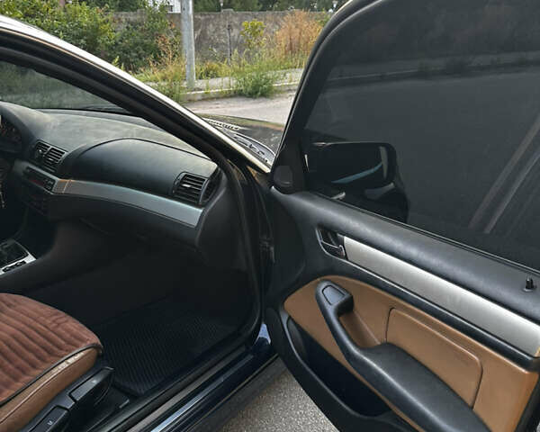 Синий БМВ 3 Серия, объемом двигателя 3 л и пробегом 338 тыс. км за 6500 $, фото 13 на Automoto.ua