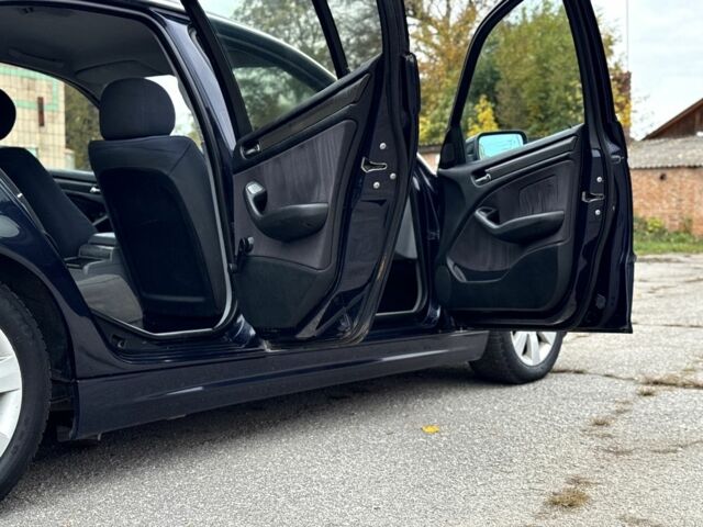 Синій БМВ 3 Серія, об'ємом двигуна 2 л та пробігом 320 тис. км за 4750 $, фото 14 на Automoto.ua