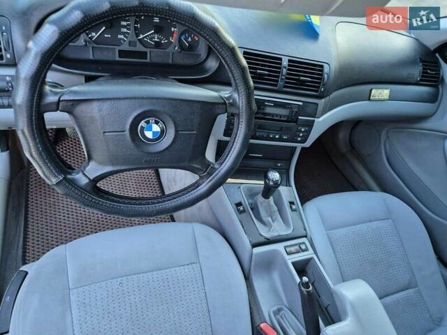 Синий БМВ 3 Серия, объемом двигателя 2 л и пробегом 310 тыс. км за 5500 $, фото 4 на Automoto.ua