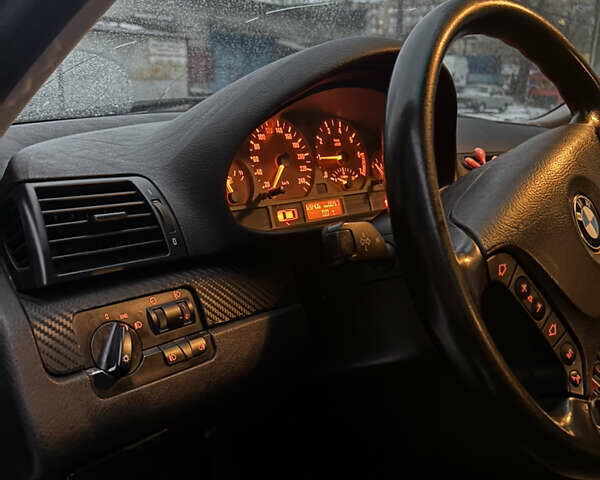 Синий БМВ 3 Серия, объемом двигателя 1.8 л и пробегом 330 тыс. км за 3500 $, фото 11 на Automoto.ua