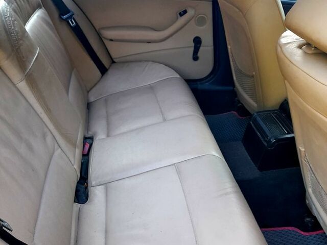 Синій БМВ 3 Серія, об'ємом двигуна 1.8 л та пробігом 270 тис. км за 5000 $, фото 3 на Automoto.ua