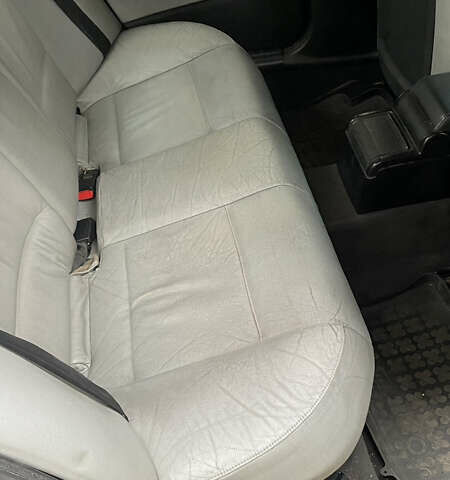 Синий БМВ 3 Серия, объемом двигателя 2 л и пробегом 345 тыс. км за 5000 $, фото 6 на Automoto.ua