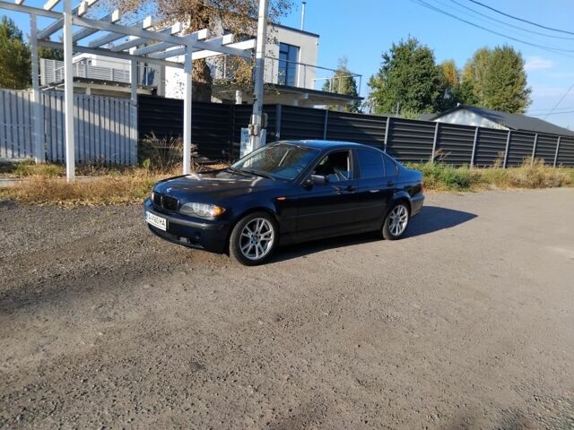 Синій БМВ 3 Серія, об'ємом двигуна 1.8 л та пробігом 214 тис. км за 3600 $, фото 1 на Automoto.ua