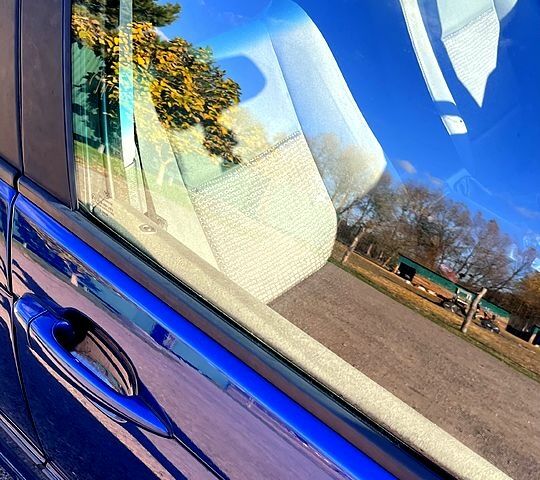 Синий БМВ 3 Серия, объемом двигателя 1.8 л и пробегом 192 тыс. км за 4500 $, фото 4 на Automoto.ua