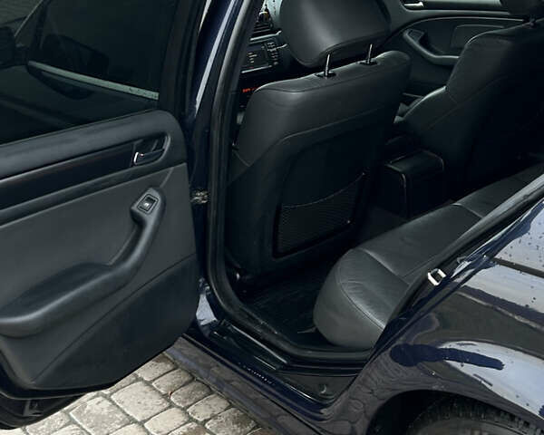 Синий БМВ 3 Серия, объемом двигателя 2 л и пробегом 379 тыс. км за 4100 $, фото 15 на Automoto.ua