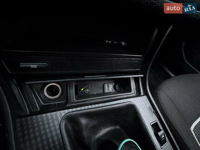 Синий БМВ 3 Серия, объемом двигателя 1.8 л и пробегом 198 тыс. км за 3750 $, фото 18 на Automoto.ua