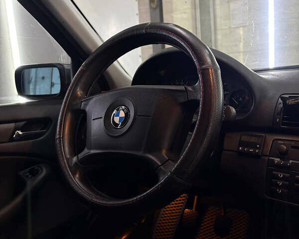 Синій БМВ 3 Серія, об'ємом двигуна 2 л та пробігом 300 тис. км за 6999 $, фото 27 на Automoto.ua