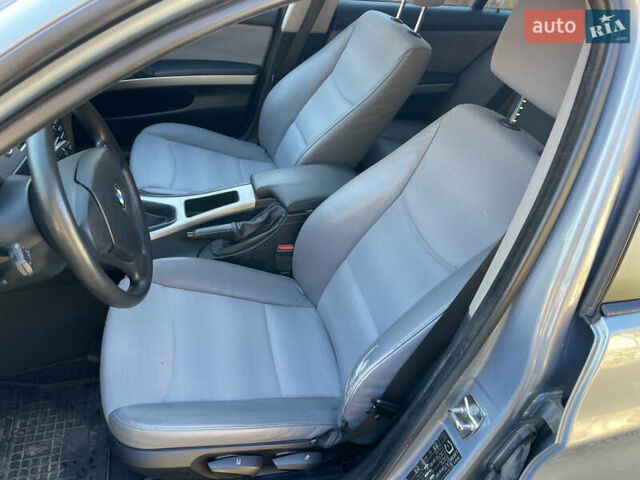 Синій БМВ 3 Серія, об'ємом двигуна 2 л та пробігом 187 тис. км за 6500 $, фото 26 на Automoto.ua