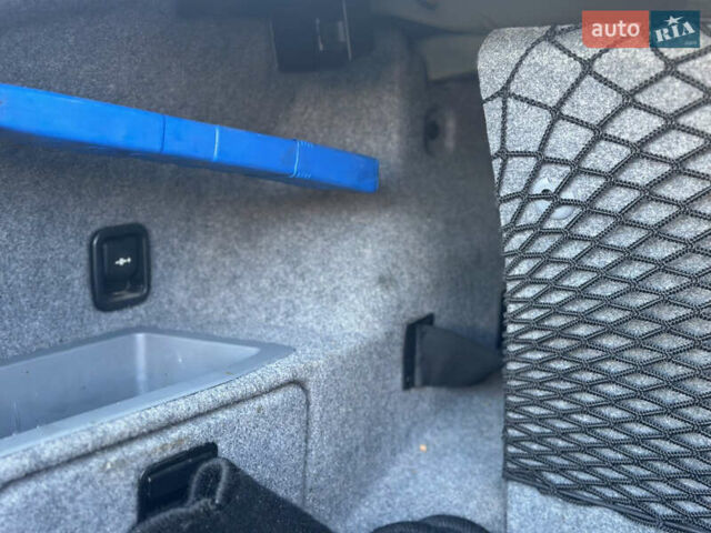 БМВ 3 Серия 2005 в Коростене на Automoto.ua Синий БМВ 3 Серия, объемом двигателя 2.49 л и пробегом 244 тыс. км за 6499 $, фото 30 на Automoto.ua