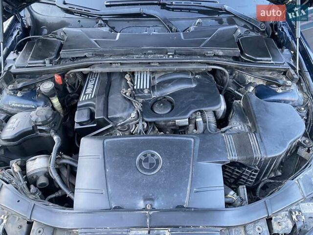 БМВ 3 Серія 2005 у Песчанке на Automoto.ua Синій БМВ 3 Серія, об'ємом двигуна 2 л та пробігом 359 тис. км за 6350 $, фото 30 на Automoto.ua