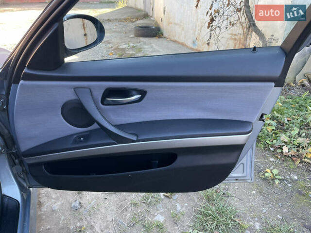 Синій БМВ 3 Серія, об'ємом двигуна 2 л та пробігом 187 тис. км за 6500 $, фото 36 на Automoto.ua