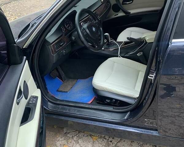 Синій БМВ 3 Серія, об'ємом двигуна 2.5 л та пробігом 345 тис. км за 7300 $, фото 4 на Automoto.ua
