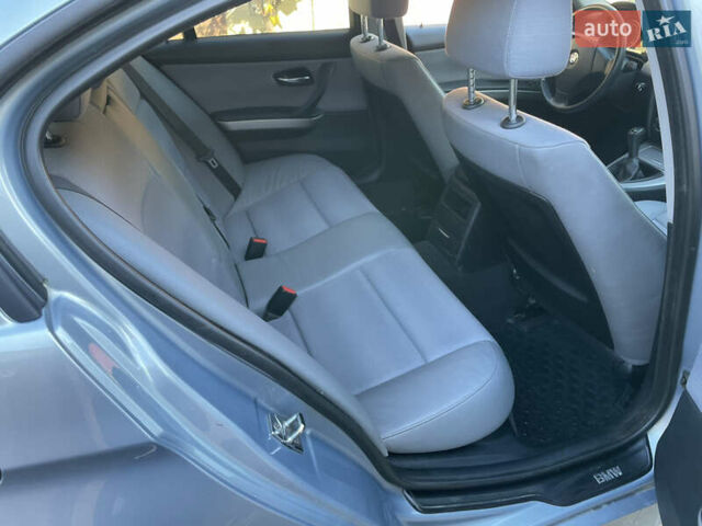 Синій БМВ 3 Серія, об'ємом двигуна 2 л та пробігом 187 тис. км за 6500 $, фото 31 на Automoto.ua