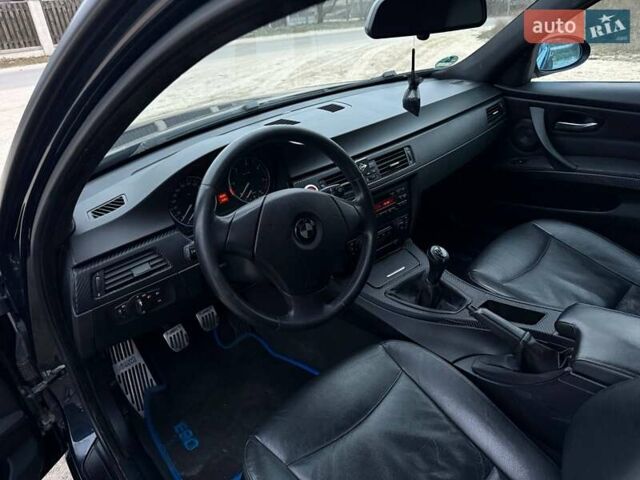 Синій БМВ 3 Серія, об'ємом двигуна 2 л та пробігом 300 тис. км за 3550 $, фото 10 на Automoto.ua